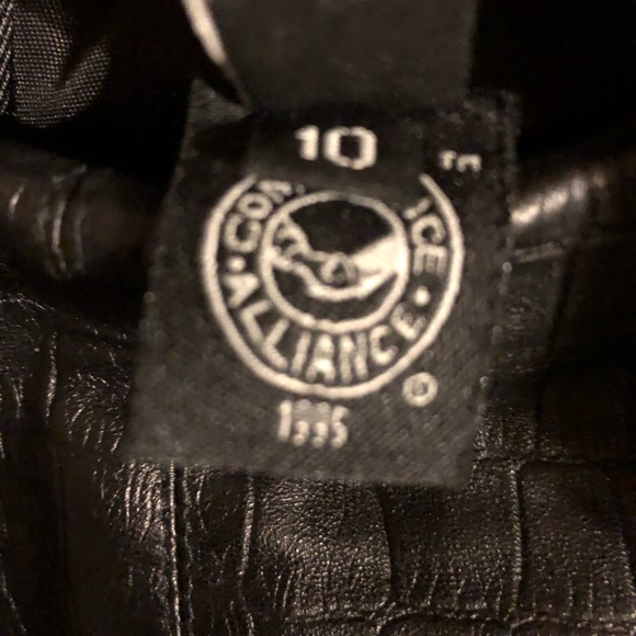 Laundry by Shelli Segal Black Leather Pencil Skirt, Sz 10 - Picture 3 of 3